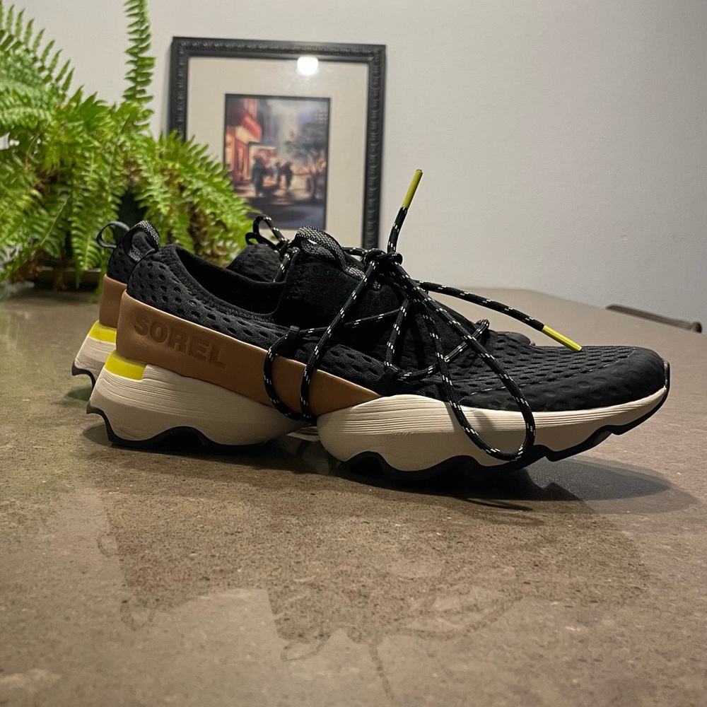 Sorel sneakers
